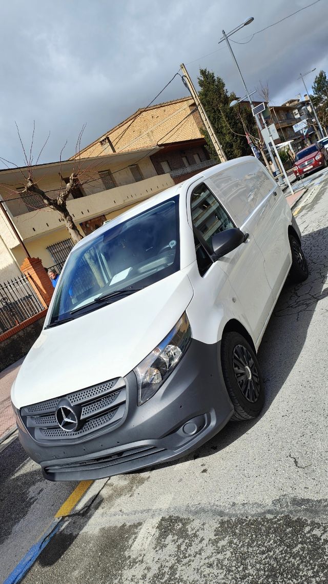 Portes y mudanzas económicas furgoneta