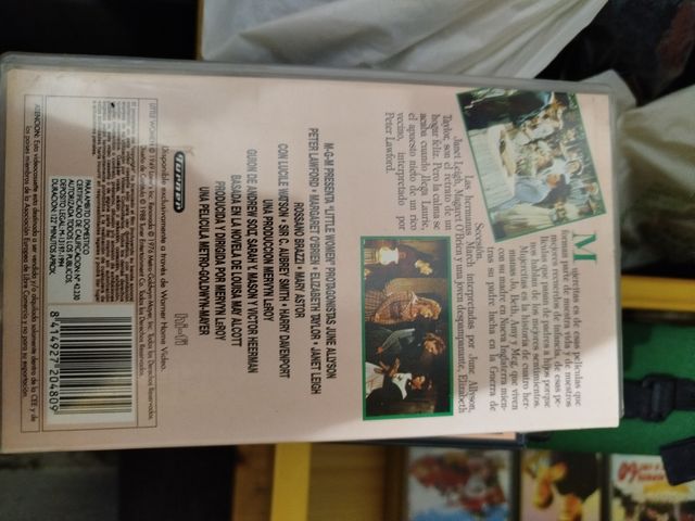 VHS Mujercitas - Drama Familiar