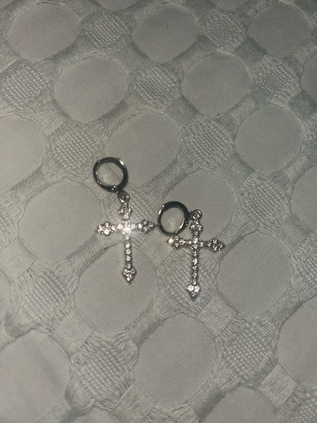 Pendientes cruz plata