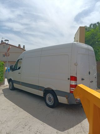 Mudanzas y transportes 
