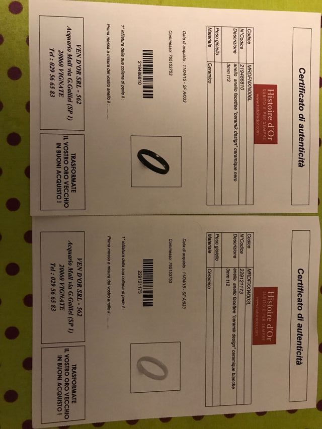 Coppia di anelli in ceramica bianco-nero tg 12