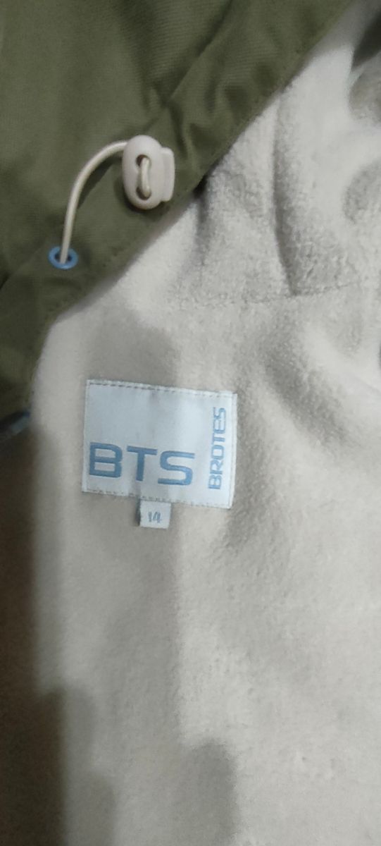 Cazadora niño verde - talla 14 Brotes