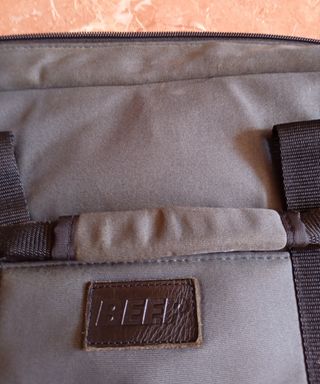 Maletín Portátil beep Gris