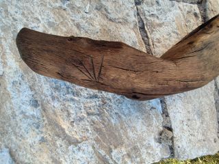Yugo ubio de madera de encina antiguo.tratado al a