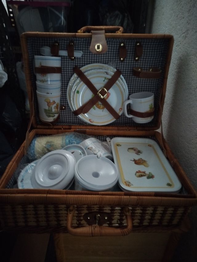 Cesta de piquenique em vime Beatrix Potter