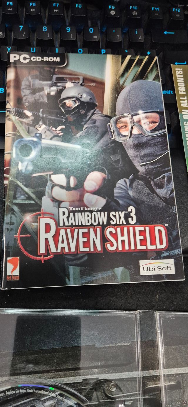 Rainbow Six 3 Raven Shield PC juego Ubisoft