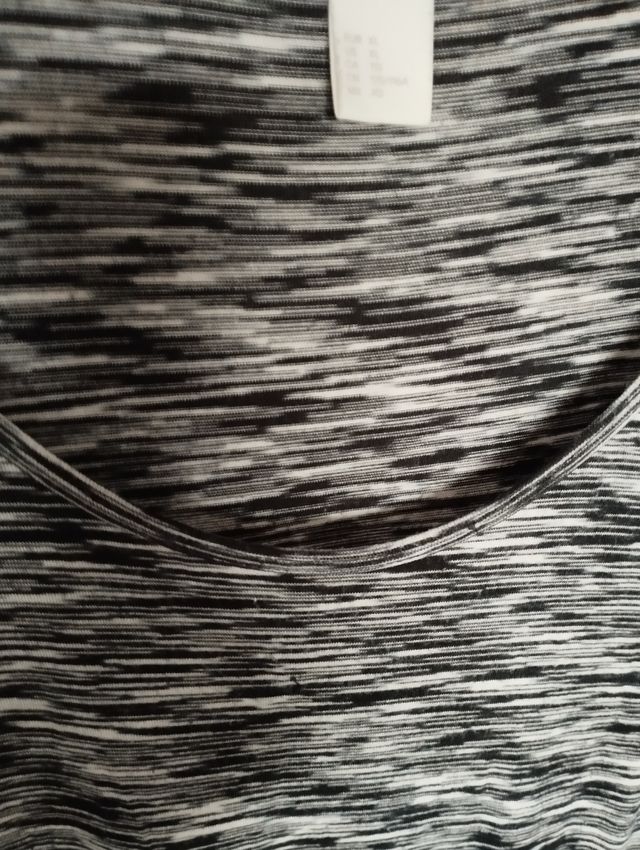 Vestido H&M negro y gris premamá