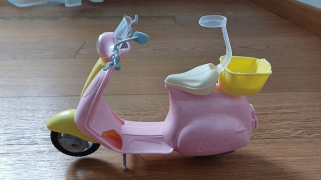 Barbie Scooter