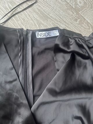 Vestido satinado negro de Inside  NUEVO sin etiquetas Talla L
