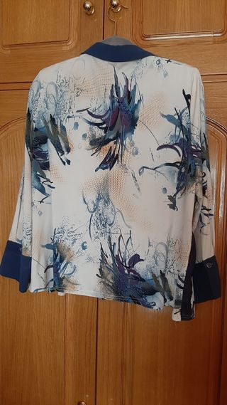 4 Blusas elegantes.