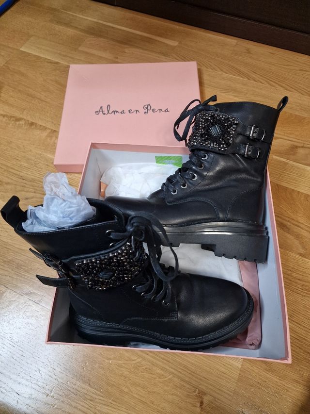 Botas Alma en Pena negras militares