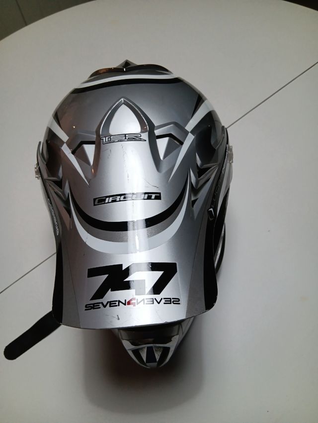Casco Cross Seven TSR circuit