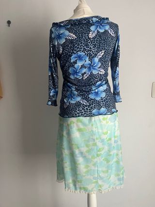 Conjunto falda y blusa estampado