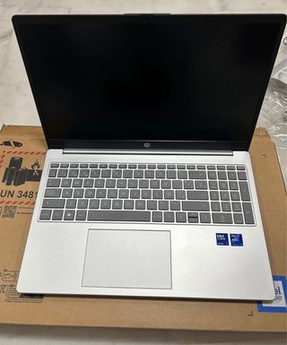 Portátil HP 15fd1000ns Intel Core Ultra 7155H 32GB 1TB SSD 156" W11