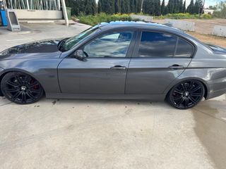 BMW Serie 3 2005 E90 con itv recién pasada españa