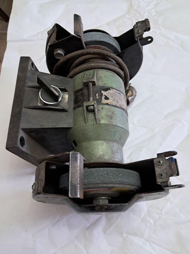 Esmeriladora pequeña