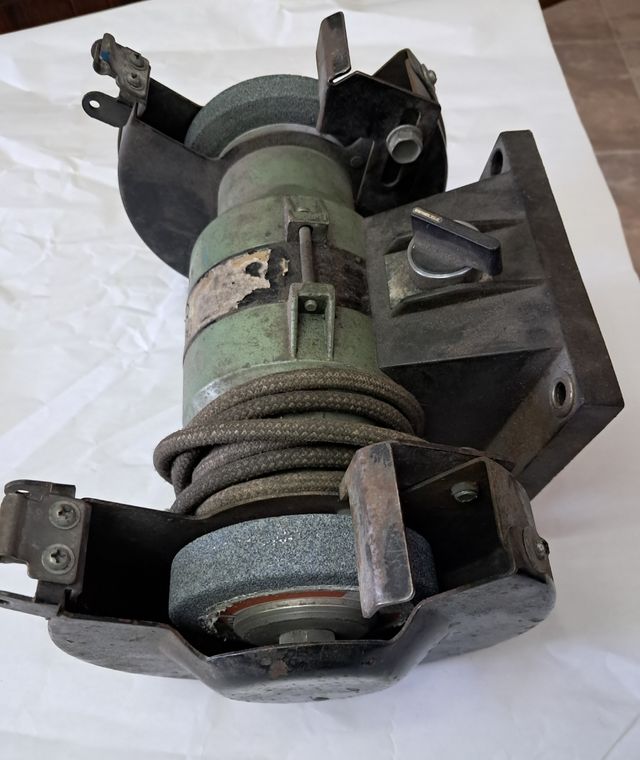 Esmeriladora pequeña