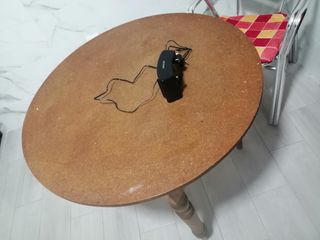 Mesa de 90 cm redonda, de madera fuerte