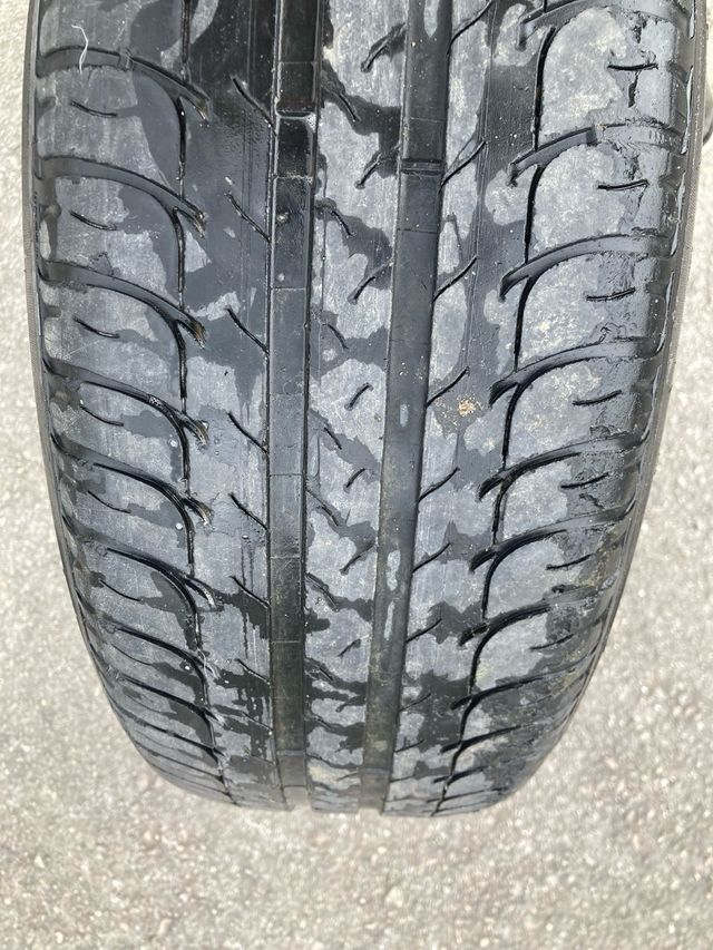 Llanta 16" BMW + Neumatico