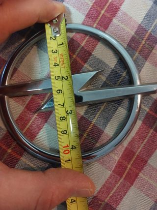 Emblema da mala Opel Astra H