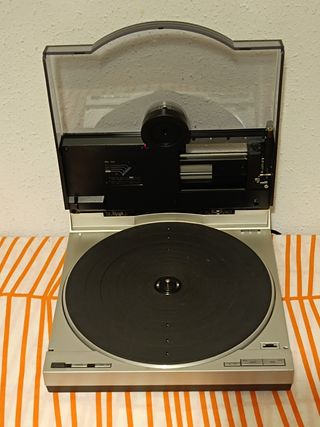 Tocadiscos Tangencial Technics SL-7 Direct Drive
