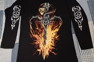 Camiseta manga larga- Serpientes Spiral Direct.  L