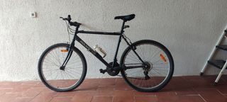 Bicicleta Rockrider 26" usada