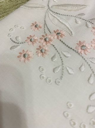 Sábanas bordadas - Algodón rosa y blanco