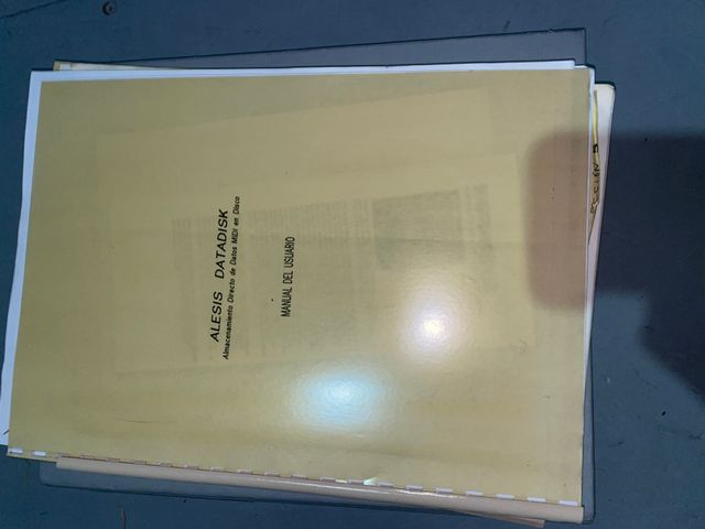 ALESIS DATADISK E MANUAL VENDEM POR 89 €