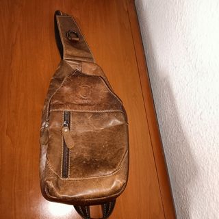 Bandolera de Piel Marrón