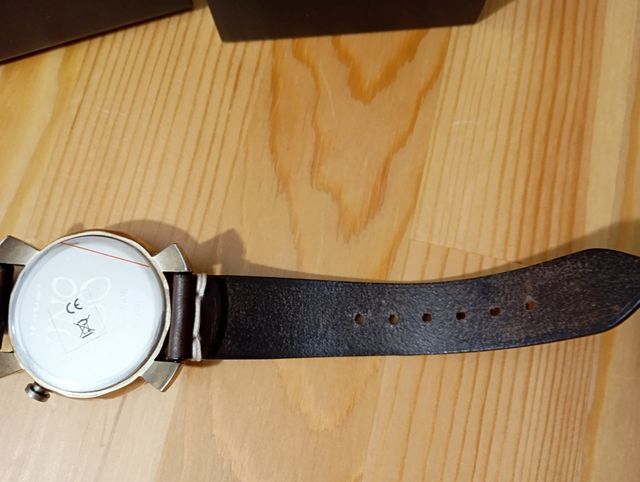 Reloj Uno de 50 nuevo sin usar