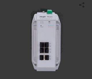 SWITCH INDUSTRIAL GESTIONABLE REYEE