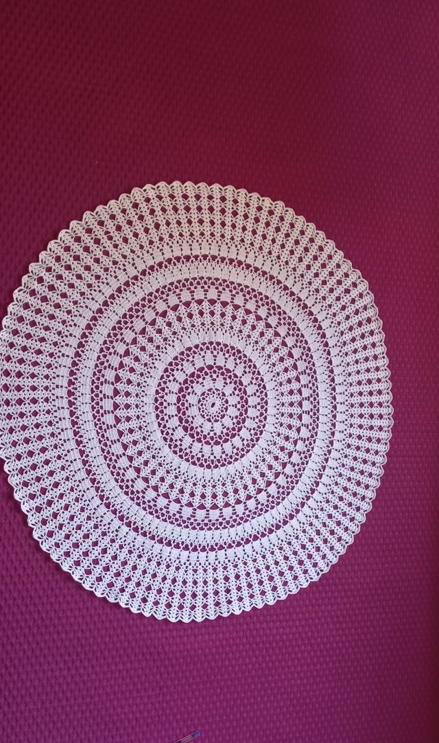 Tappeto lavorato a mano all'uncinetto (perla) 68 cm