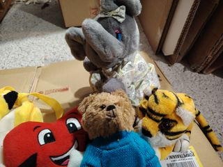 lotto nuovo di pupazzi