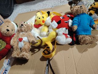 lotto nuovo di pupazzi