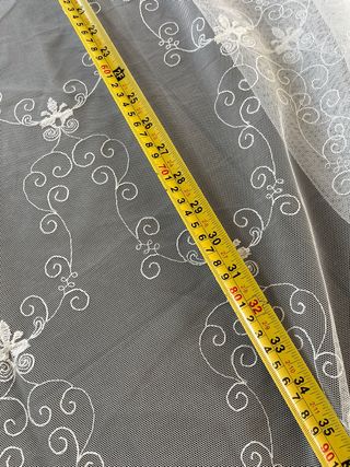 Tessuto Pizzo tulle