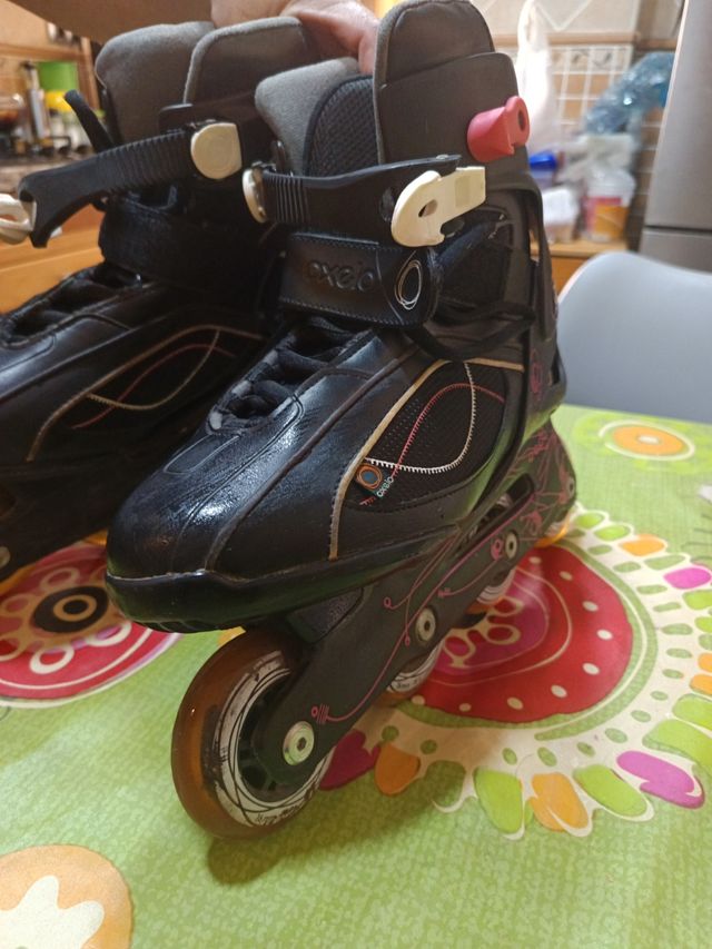 Patines en línea talla 39,5, con bols y como nuevo