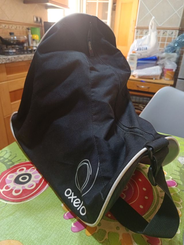 Patines en línea talla 39,5, con bols y como nuevo