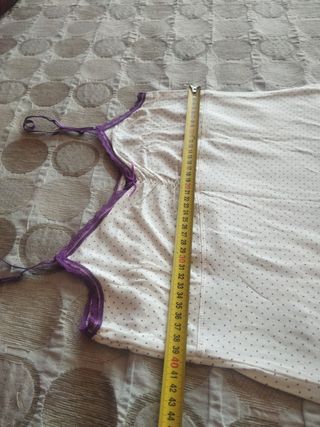 Camisón beige lunares morados