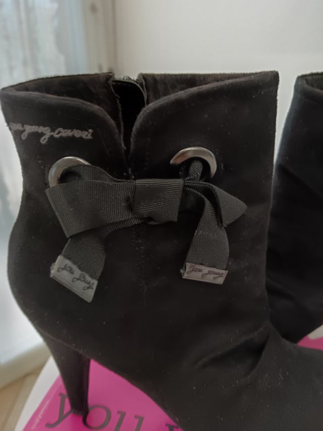 Stivaletti donna Coveri young n. 39