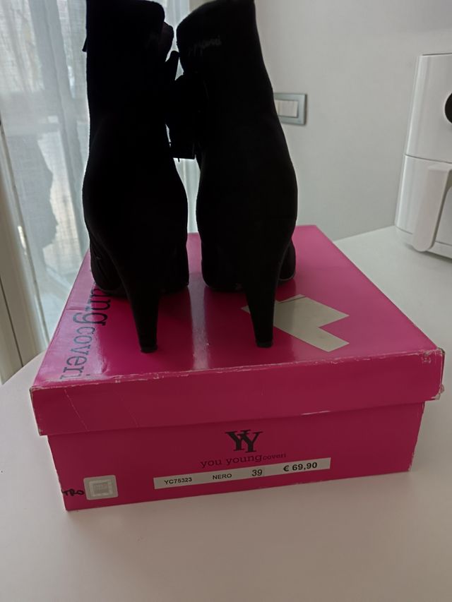 Stivaletti donna Coveri young n. 39