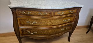 DORMITORIO CLÁSICO CAMA + 2 MESITAS + 1 CÓMODA