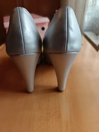 Zapatos plata fiesta tacón