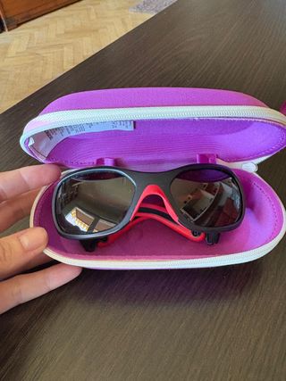 Gafas de sol de montaña niño con funda y sujeción