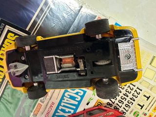 Scalextric: 2 coches + pegatinas