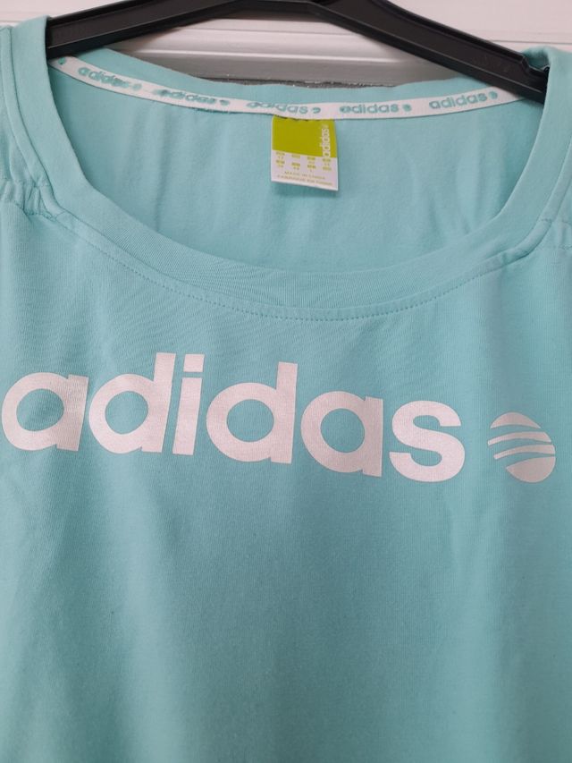 Camiseta Adidas turquesa talla 38