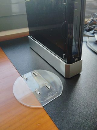 Wii Negra - Consola + 2 Wiimotes