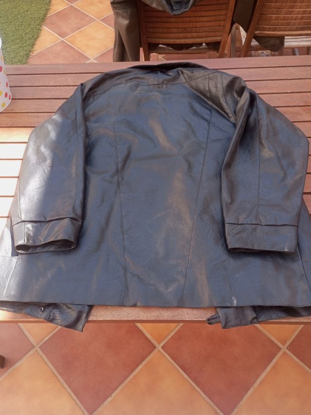 Chaqueta de imitación piel mujer