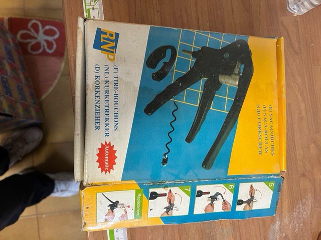 Cavatappi automatico