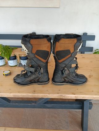 Stivali Axo' Cross usati N.40